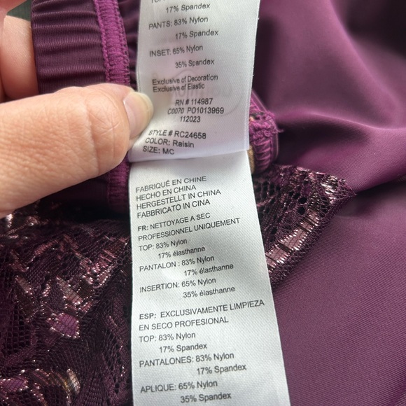 Long sleeve button down blouse - EUC - Picture 4 of 6